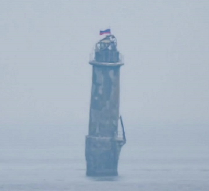 貝殻島灯台（撮影：視聴者）
