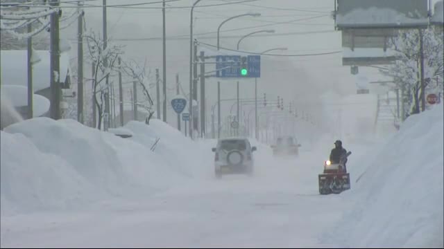 「1日に2回くらい除雪するのが常識」全国一積雪“106センチ”の幌加内町 一方で全国一冷え込み“氷点下17.1℃”の陸別町 「樹氷」が輝き冬本番の景色