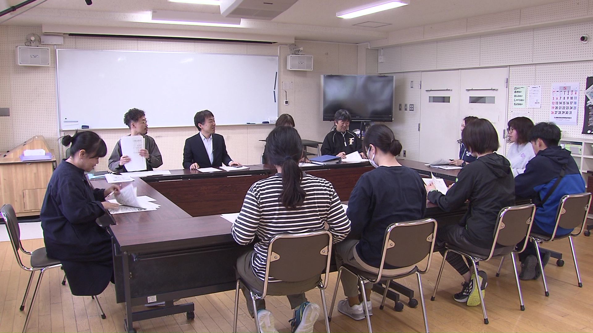 いじめ対策の会議にも出席するように