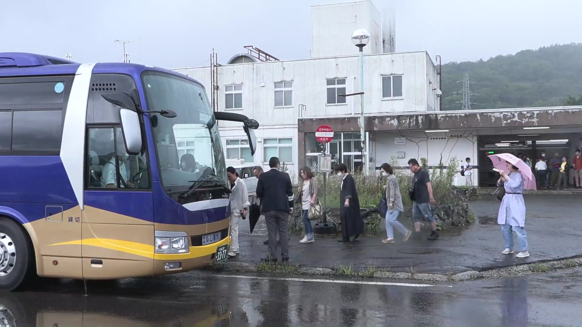 JR北海道は代替バスを手配