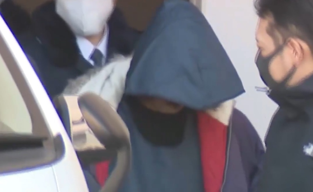 送検される白木聖志容疑者