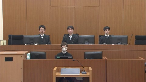 法廷内の様子