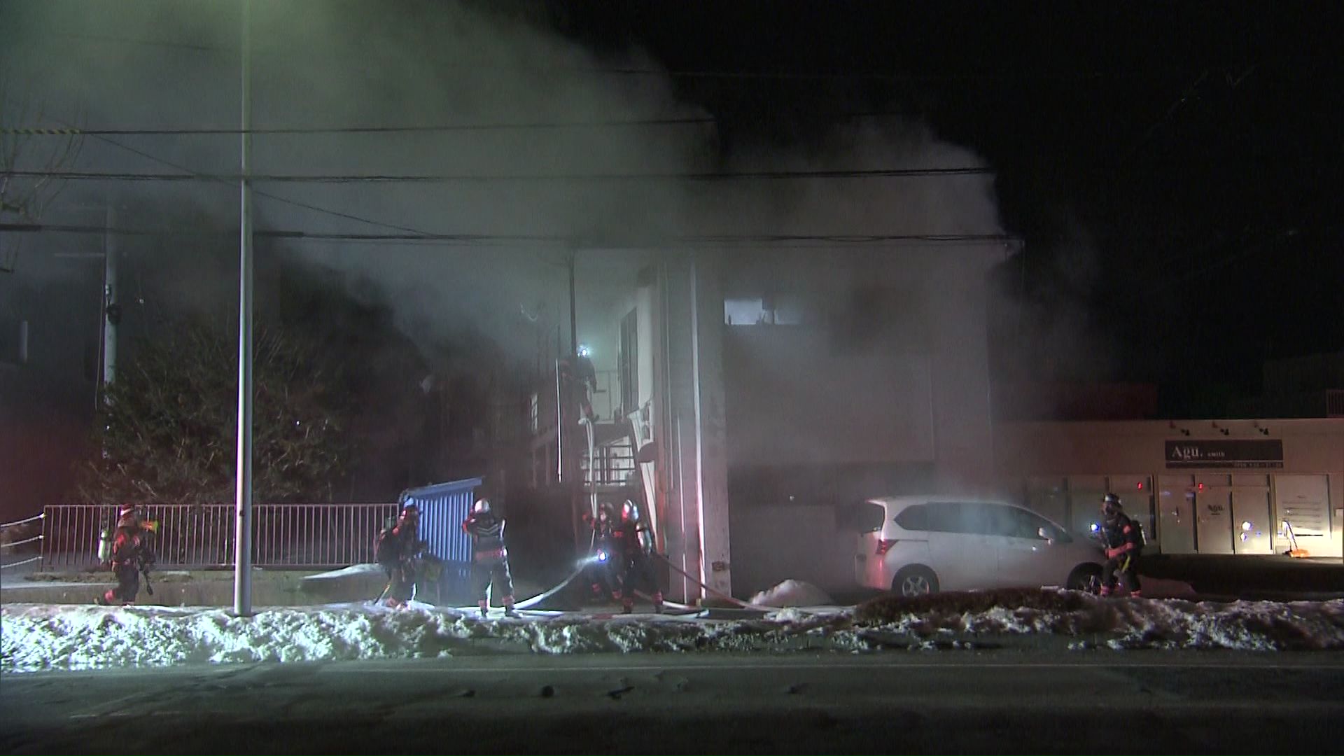 火災があった2階建てアパート