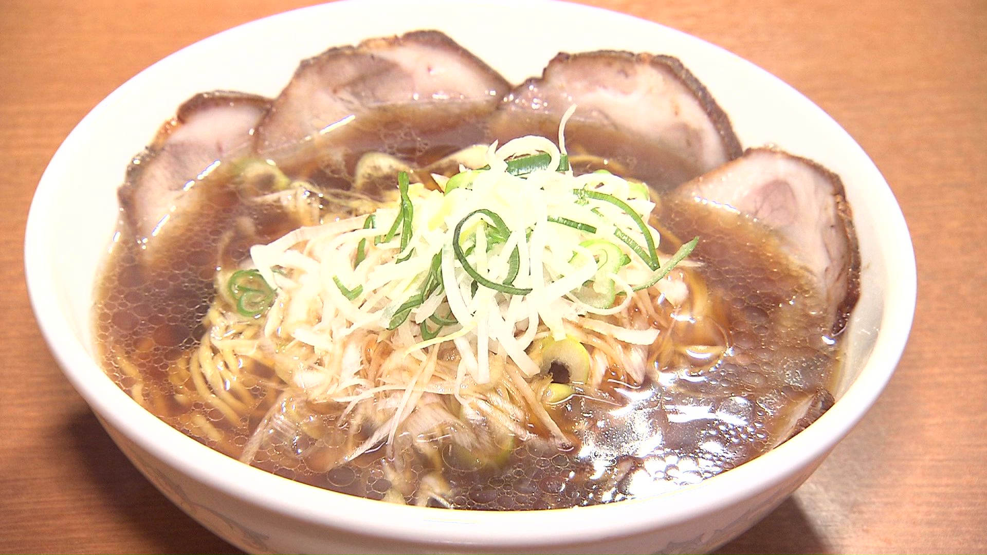 ネギしょうゆチャーシュー麺
