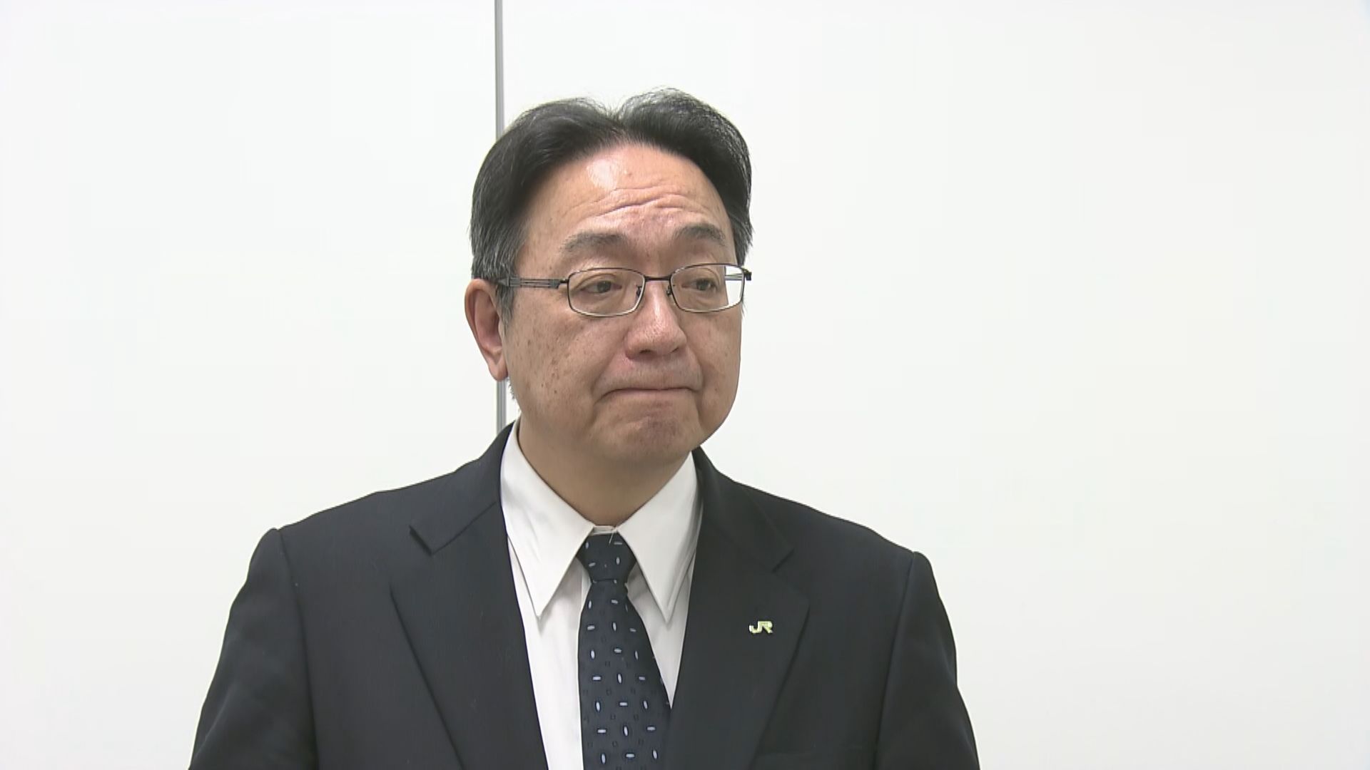 改善指示を受け「再発防止に取り組む」などと述べるJR北海道の綿貫社長