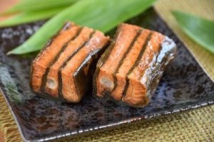 サーモンと昆布の重ね巻き(フーズ・ワンHPより)