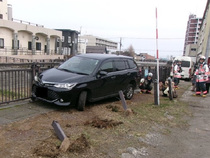 事故があった現場（提供　道警）