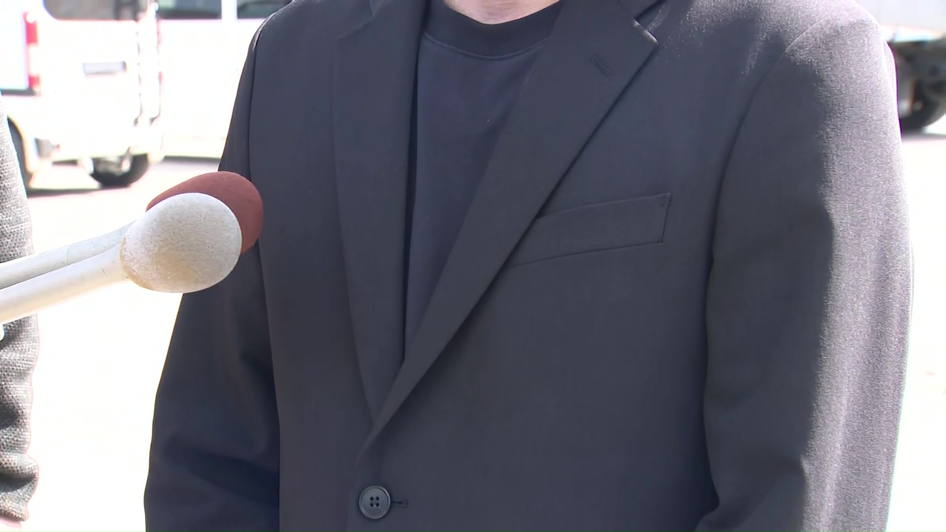 桂田社長の対応に憤りを語る乗客家族