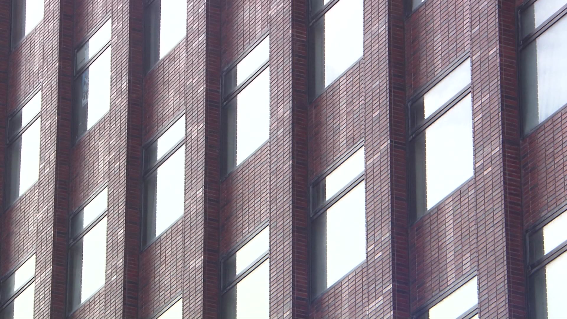 道教委「改定によって教職員の性暴力を未然に防ぎたい」