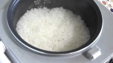 さっそく家庭で炊いた備蓄米は