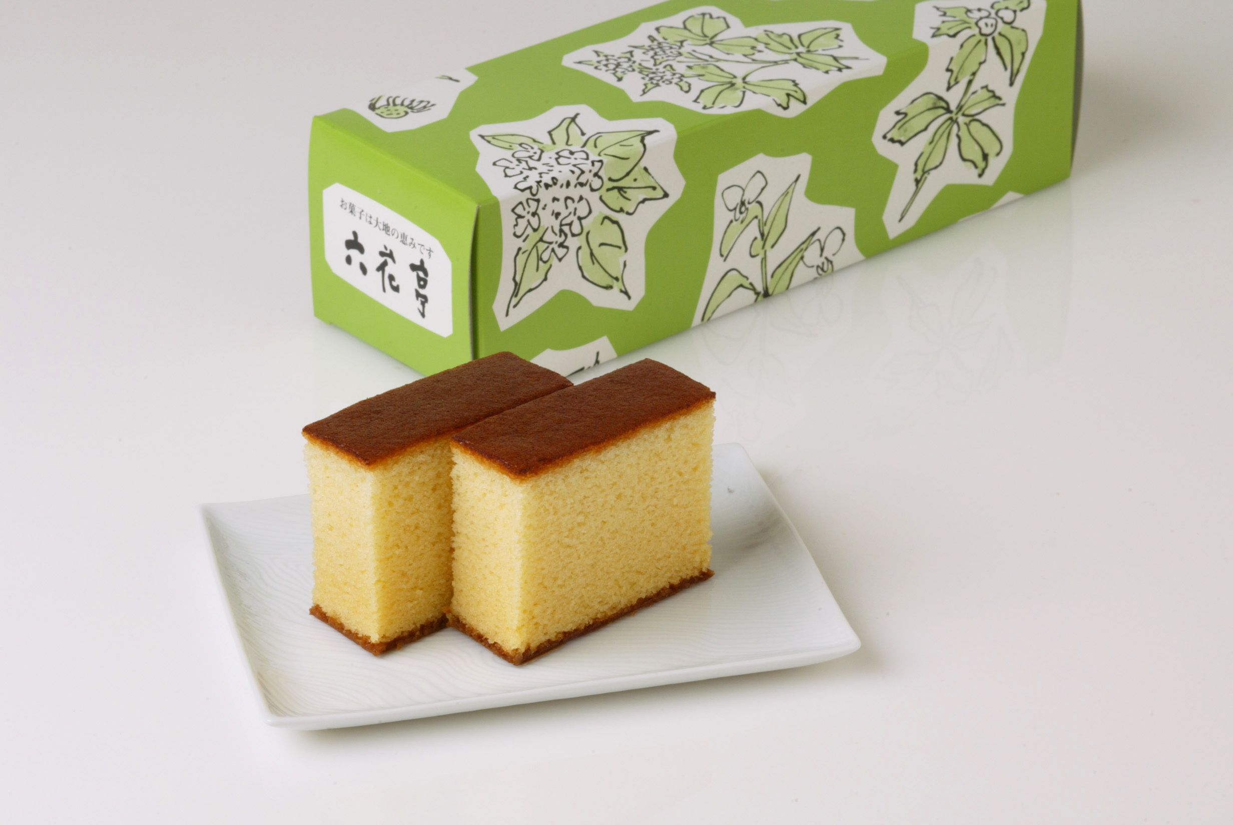 回収対象となった「カステラ（8切入）」