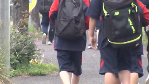 現場は小中学生の通学路
