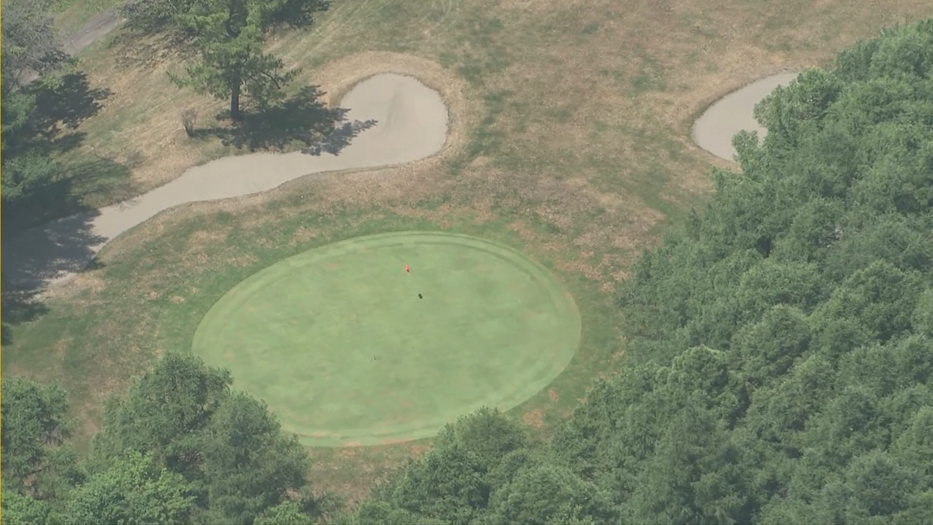 ゴルファーの男性が倒れた現場