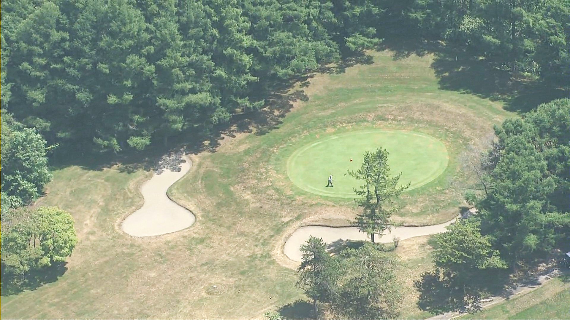 男性が倒れた現場