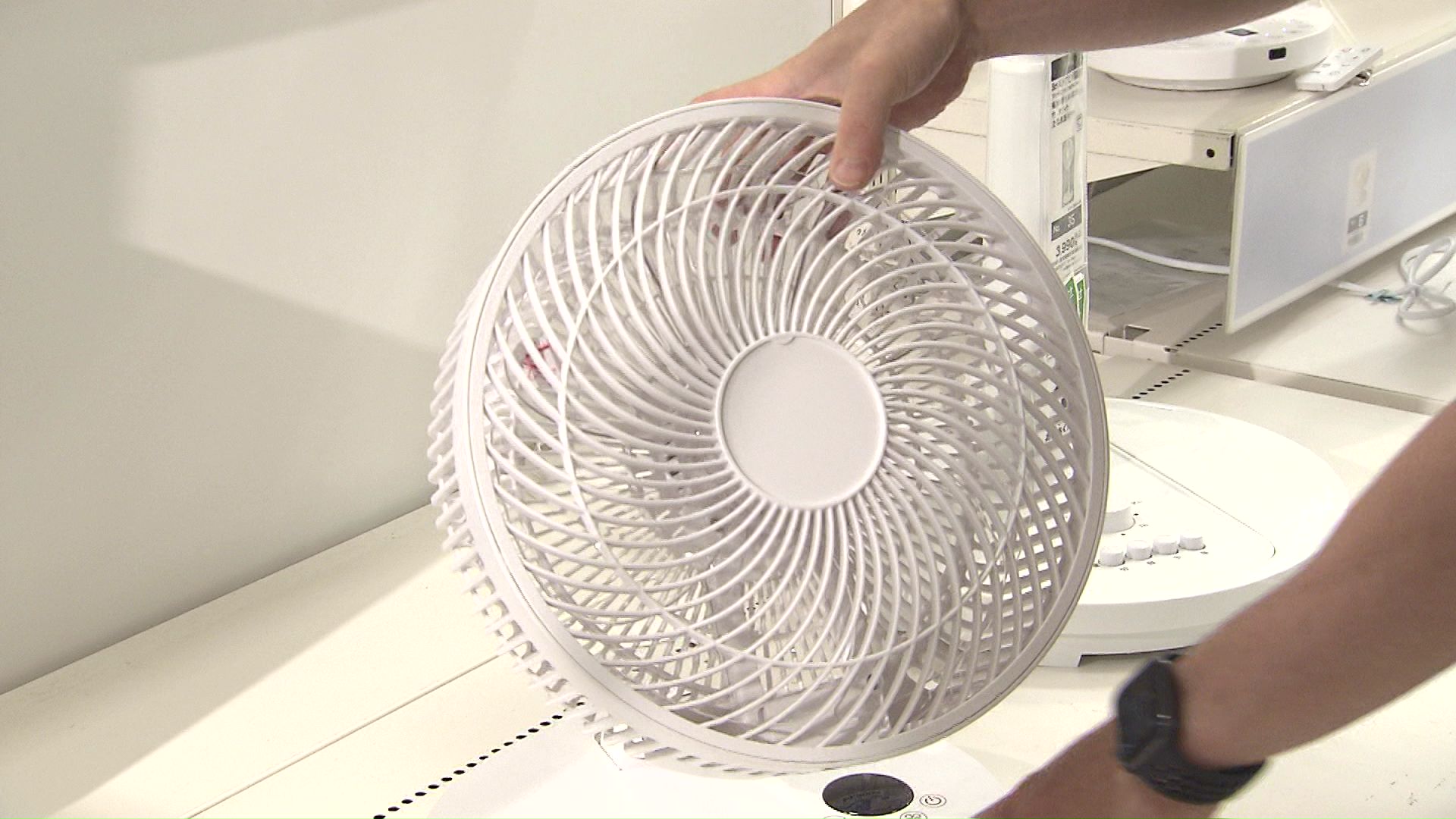 持ち運びに便利な大きさに