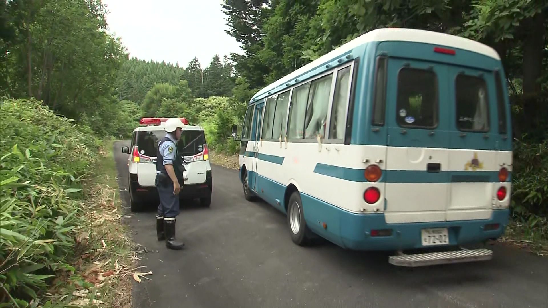 警察などによる捜索