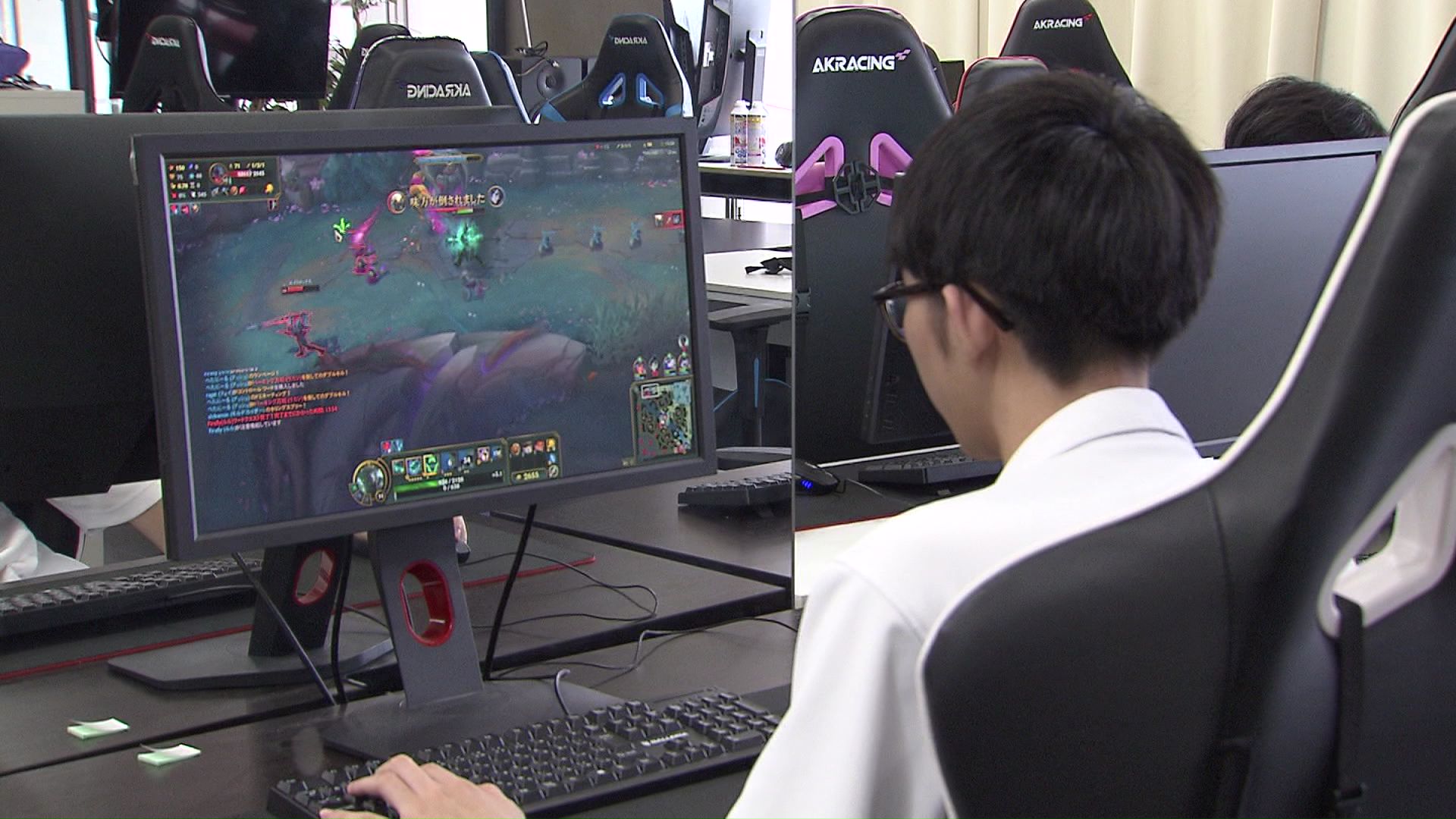 目標はプロゲーマーの育成にあらず…eスポーツで人間力を育む　北海道1位のチーム輩出　専修学校の“eスポーツ”授業＿仲間と協力→「コミュニケーション能力あがった」　不登校経験者も〈札幌市〉