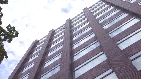 男性教師の懲戒免職処分を発表した北海道教育委員会