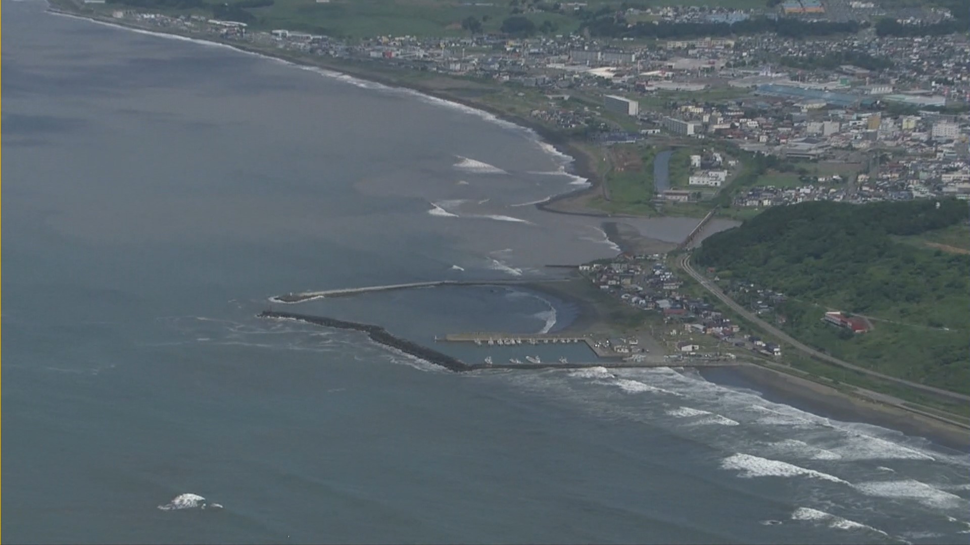 北海道新ひだか町の上空(午前9時50分ごろ)