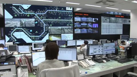 道路状況を監視するNEXCO東日本北海道支社