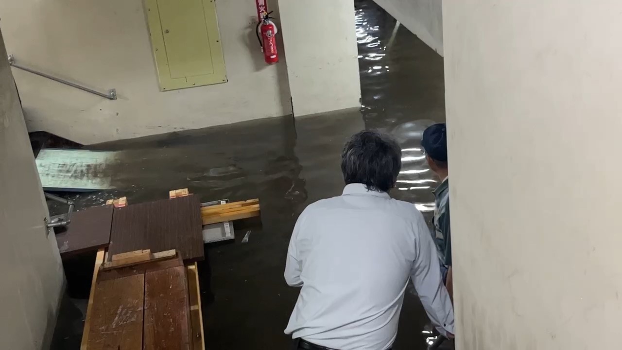 釧路市役所の地下（撮影：視聴者）