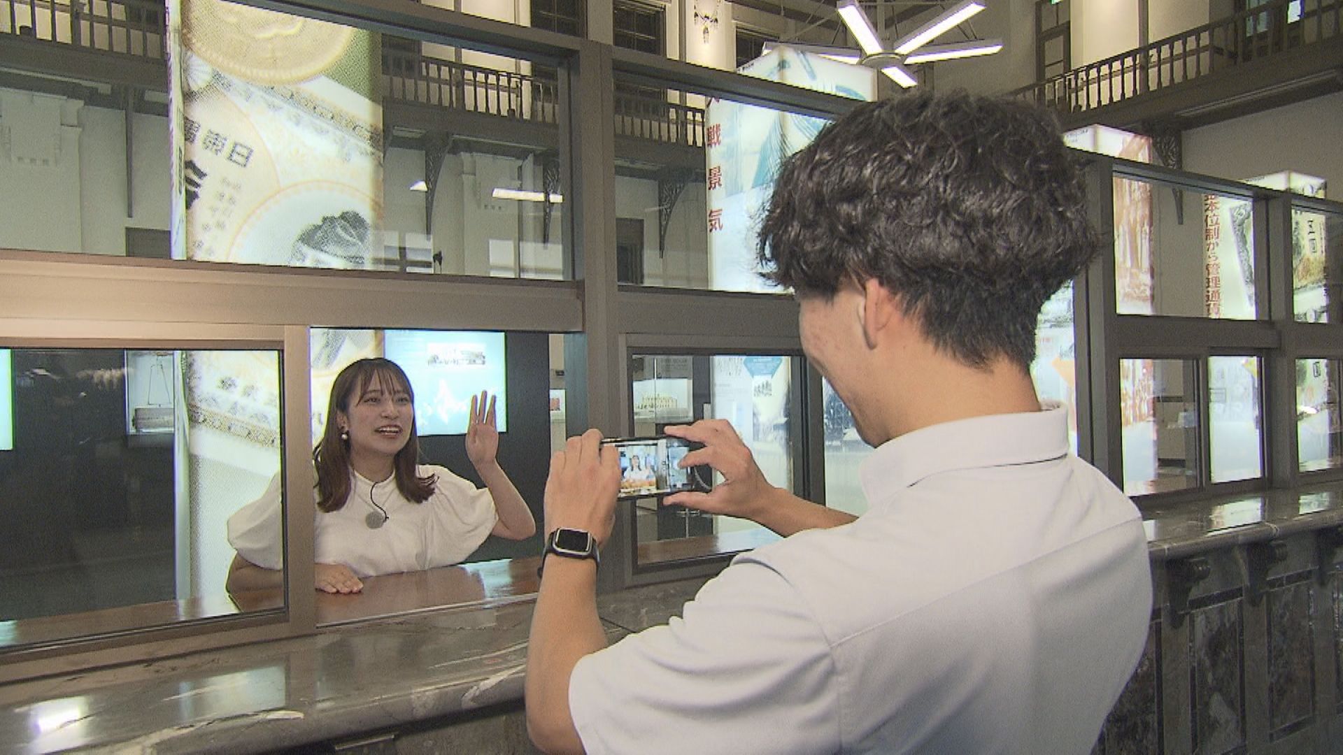 館内では写真撮影を楽しめる