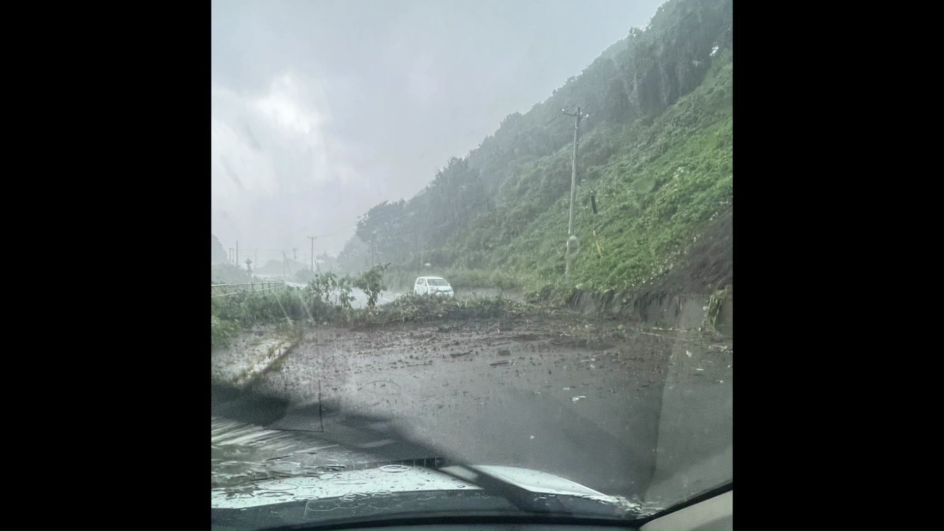 乙部町では6時間で156ミリを観測(撮影:視聴者)