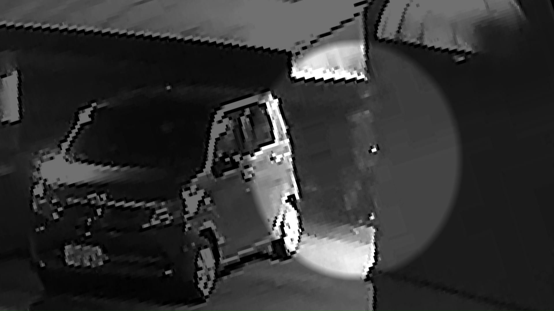 3人組は現金数十万円のほかロレックスなどを奪い逃走(撮影:視聴者)