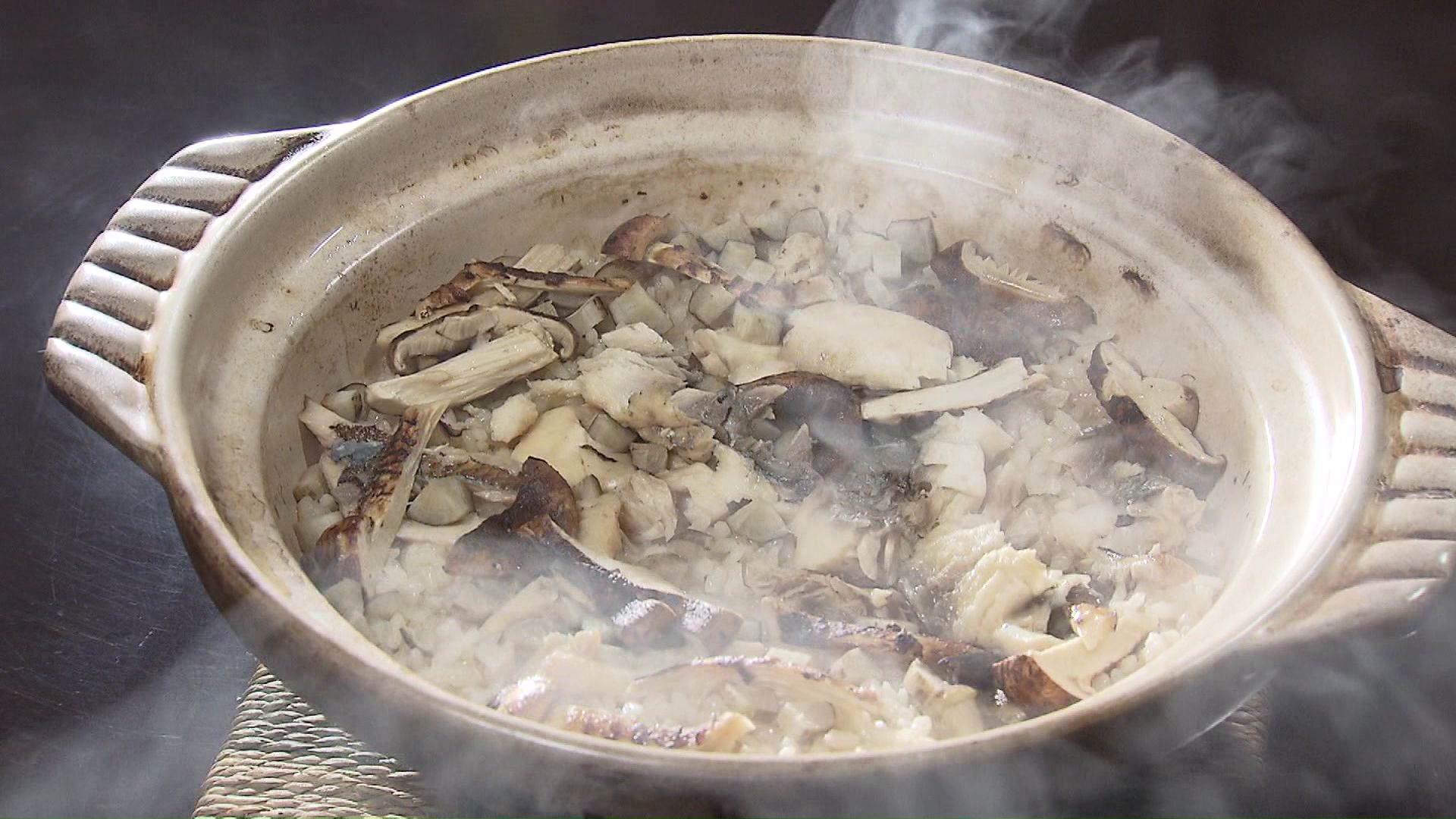 看板メニュー「土鍋鯛めし」