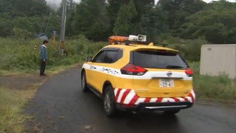 市はパトロールするとともに箱わなを設置