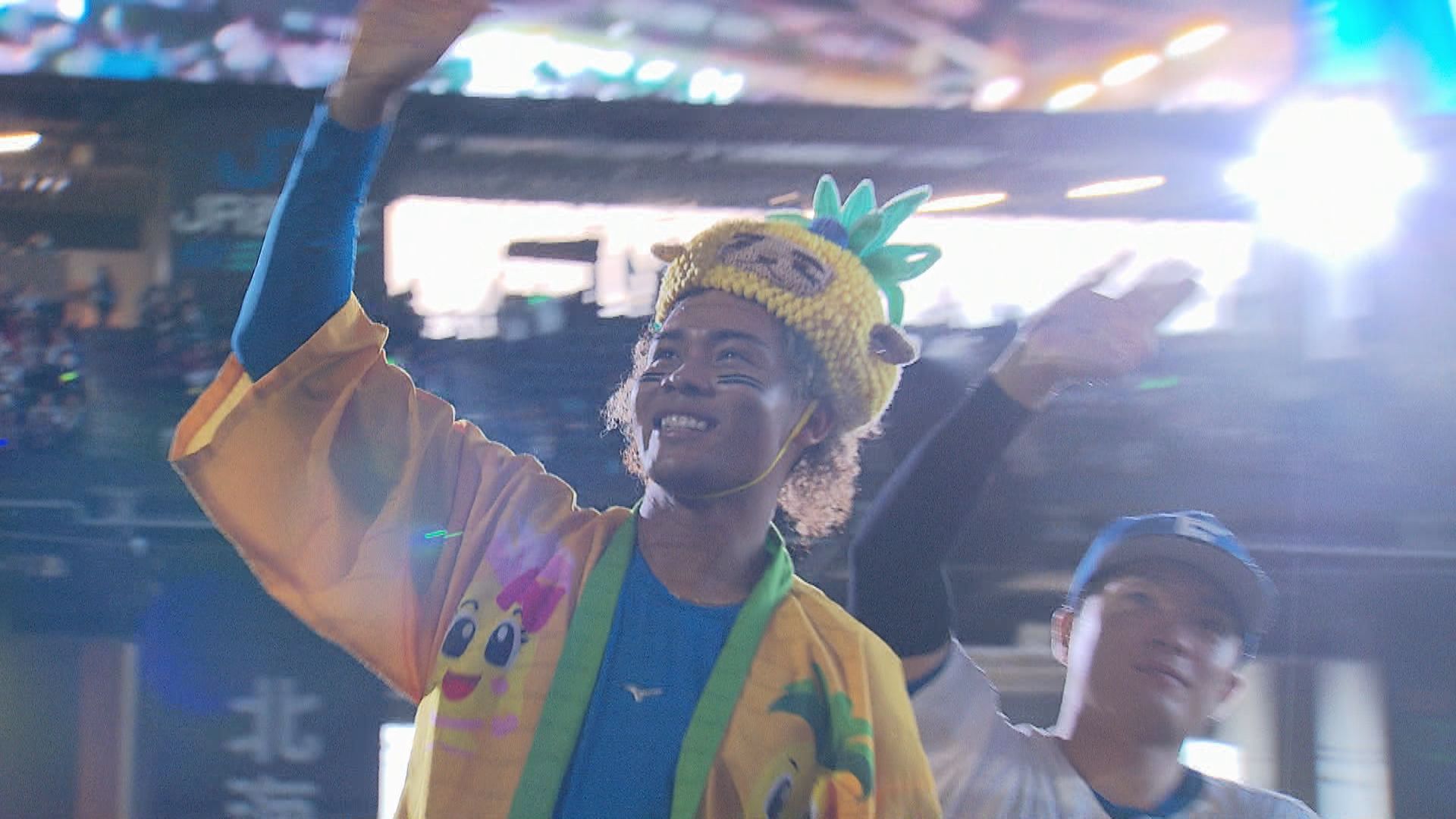 第12号先制2ランホームランを放ち、試合のヒーローとなった水谷瞬選手(24)