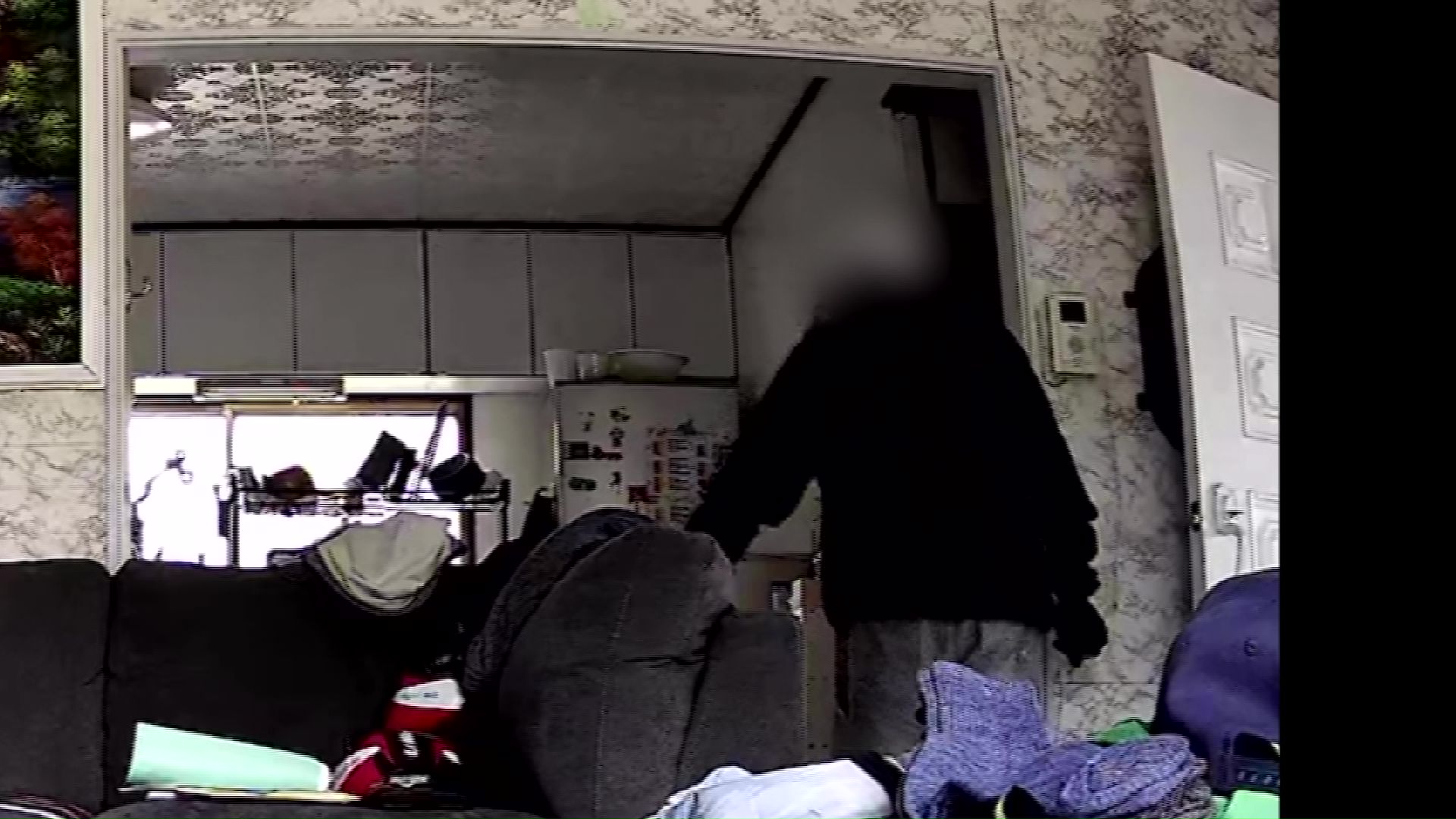 白いキャップの男(提供:被害者)