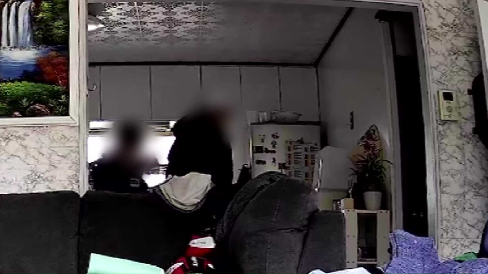 現金と防犯カメラが奪われた(提供:被害者)