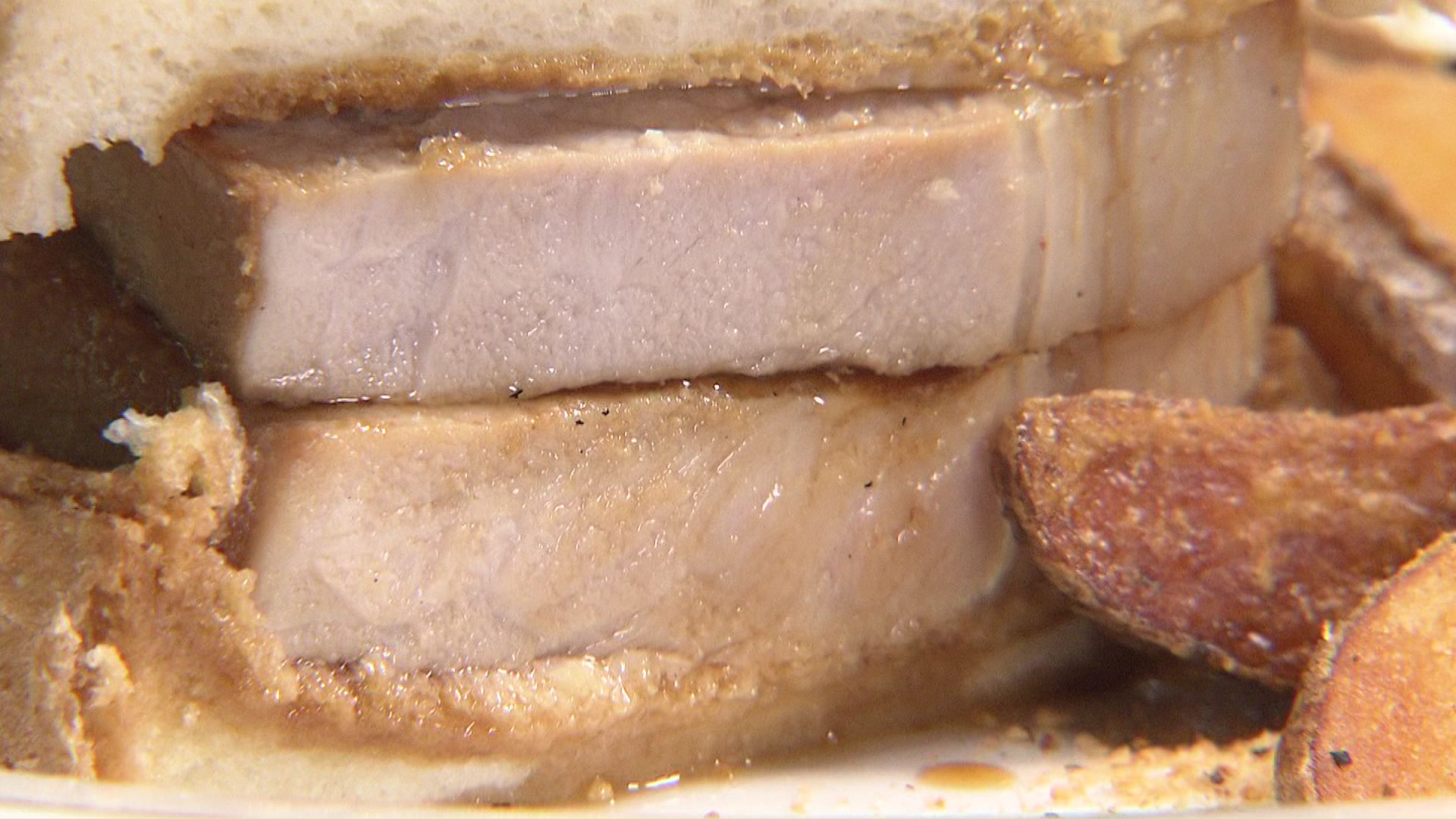 肉厚な豚肩ロース