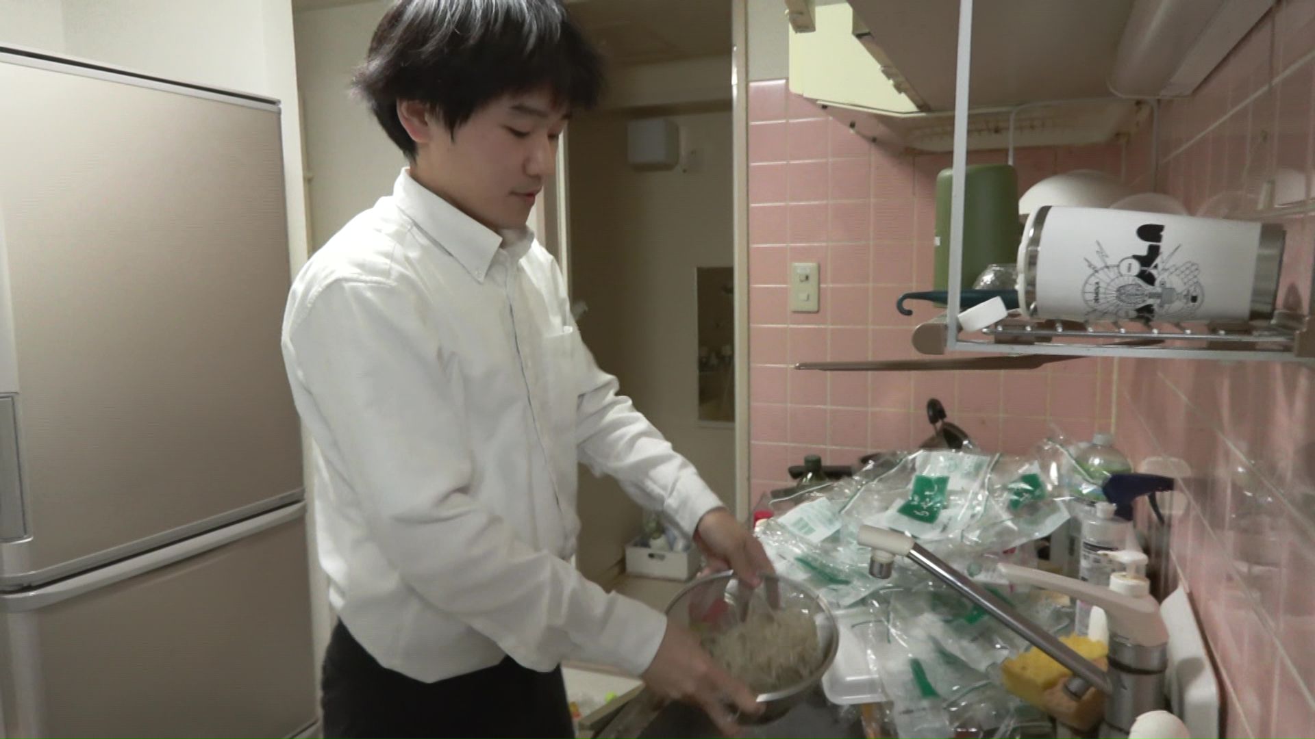 大学院で政治学を専攻する田村悠介さん