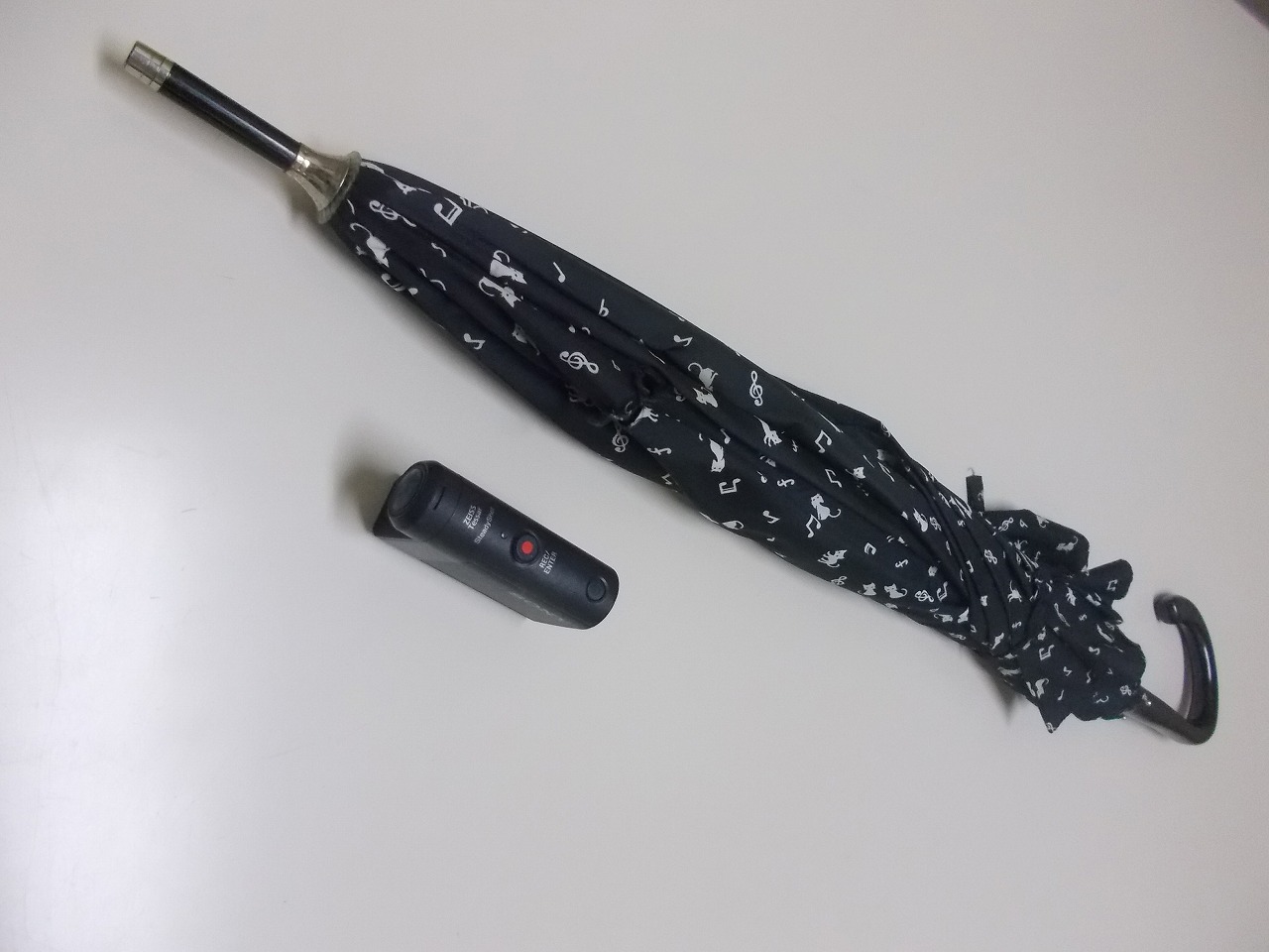 男が自作した仕込み傘（提供：道警）