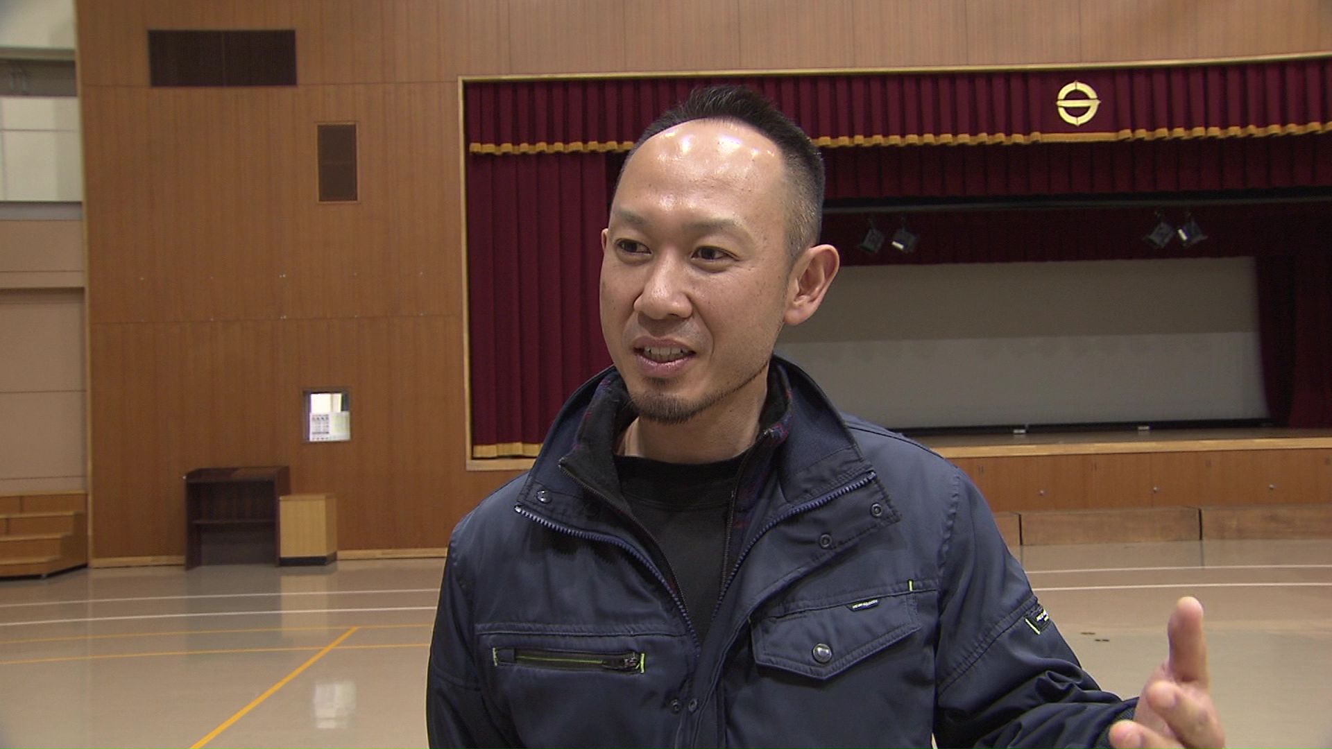 クマ対策を語る浜益区の住民