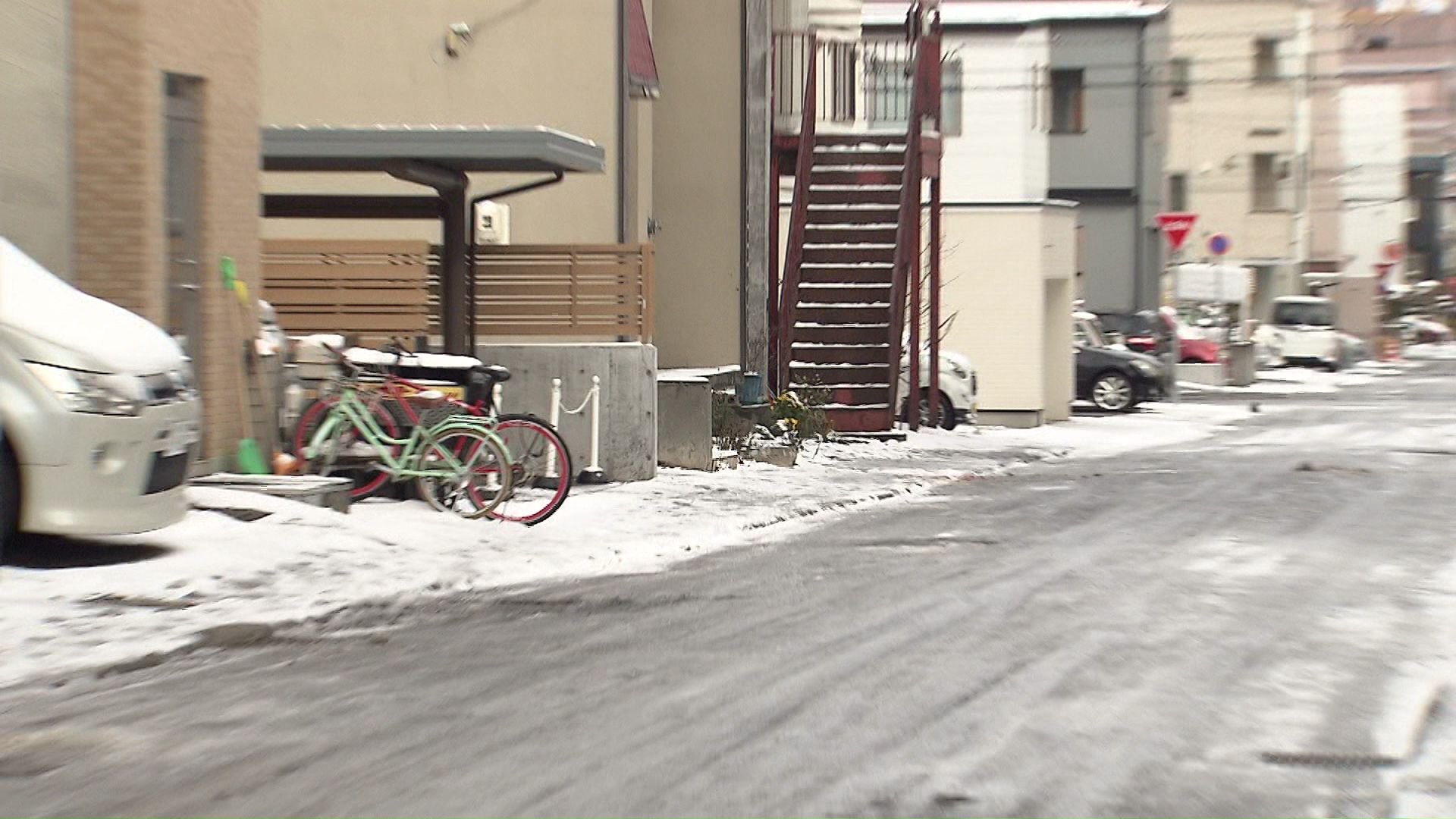 事件があった札幌市豊平区美園7条6丁目付近の路上