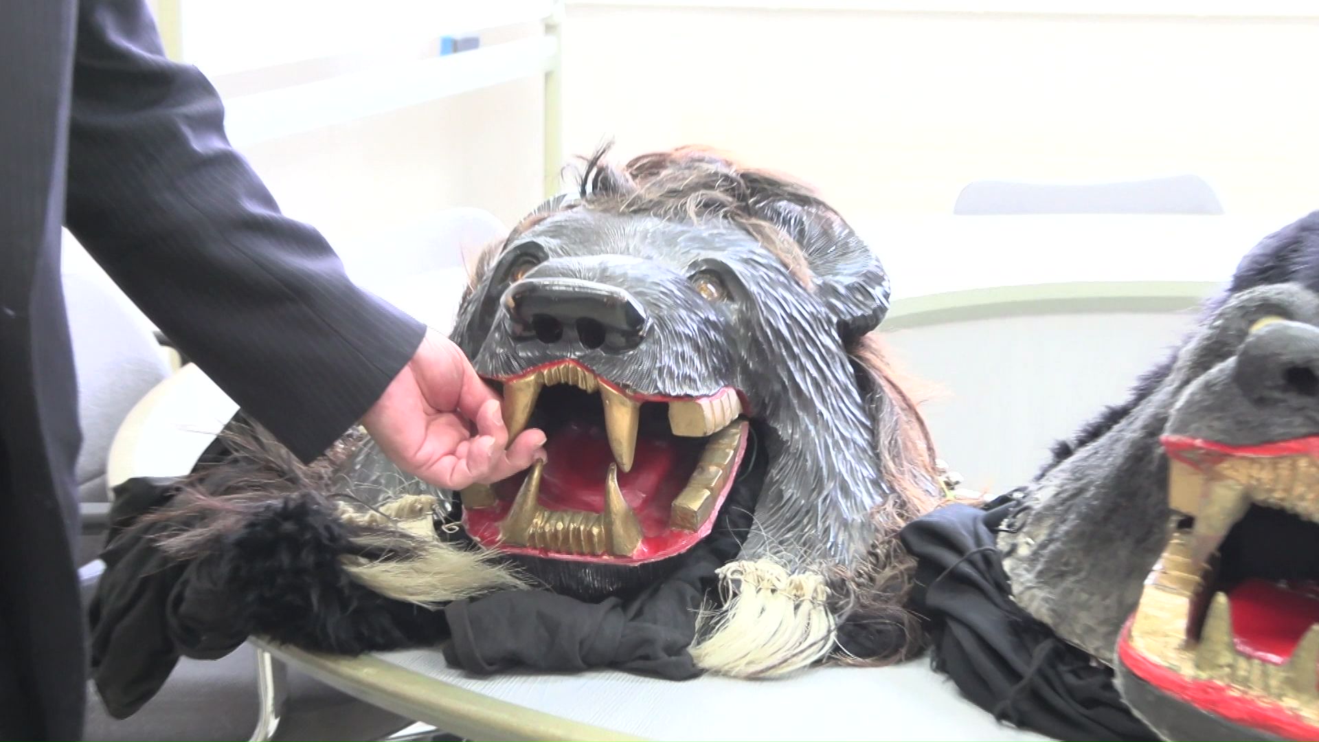 「くま獅子舞」