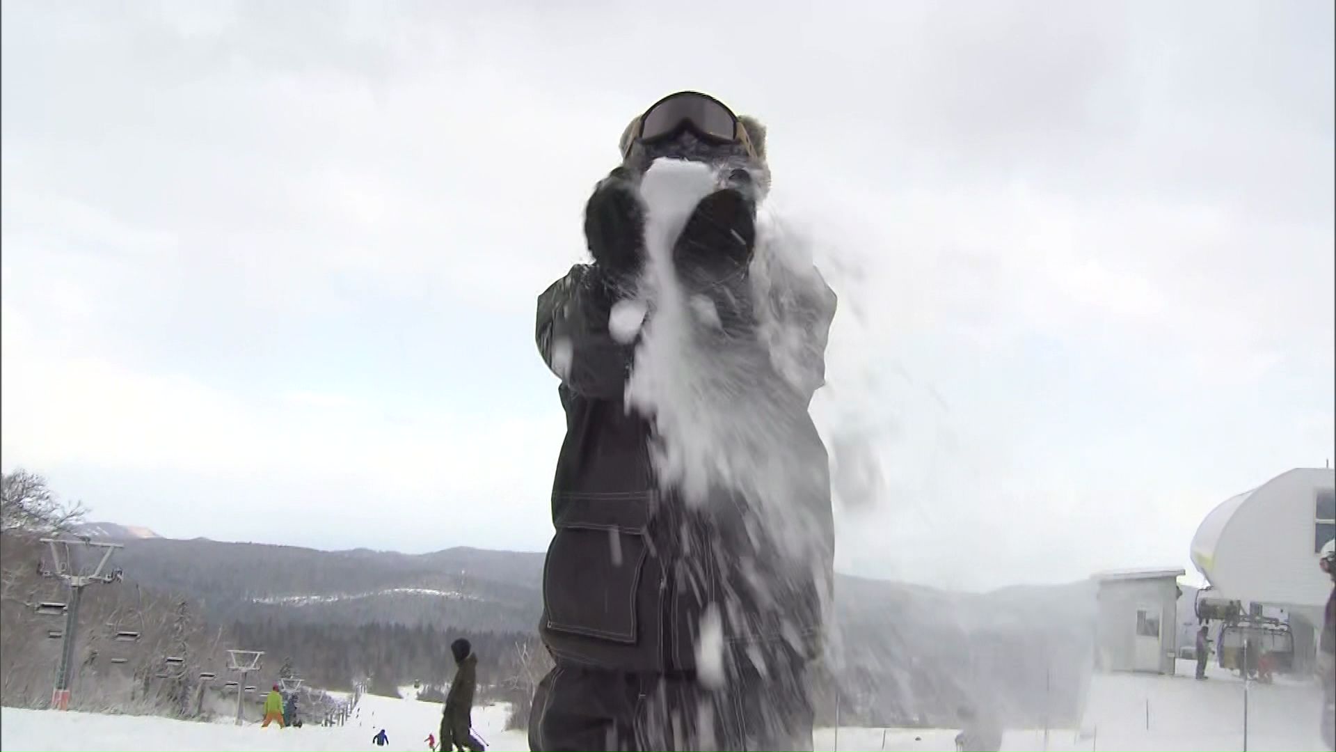 オープン初日の雪質は「パウダースノー」