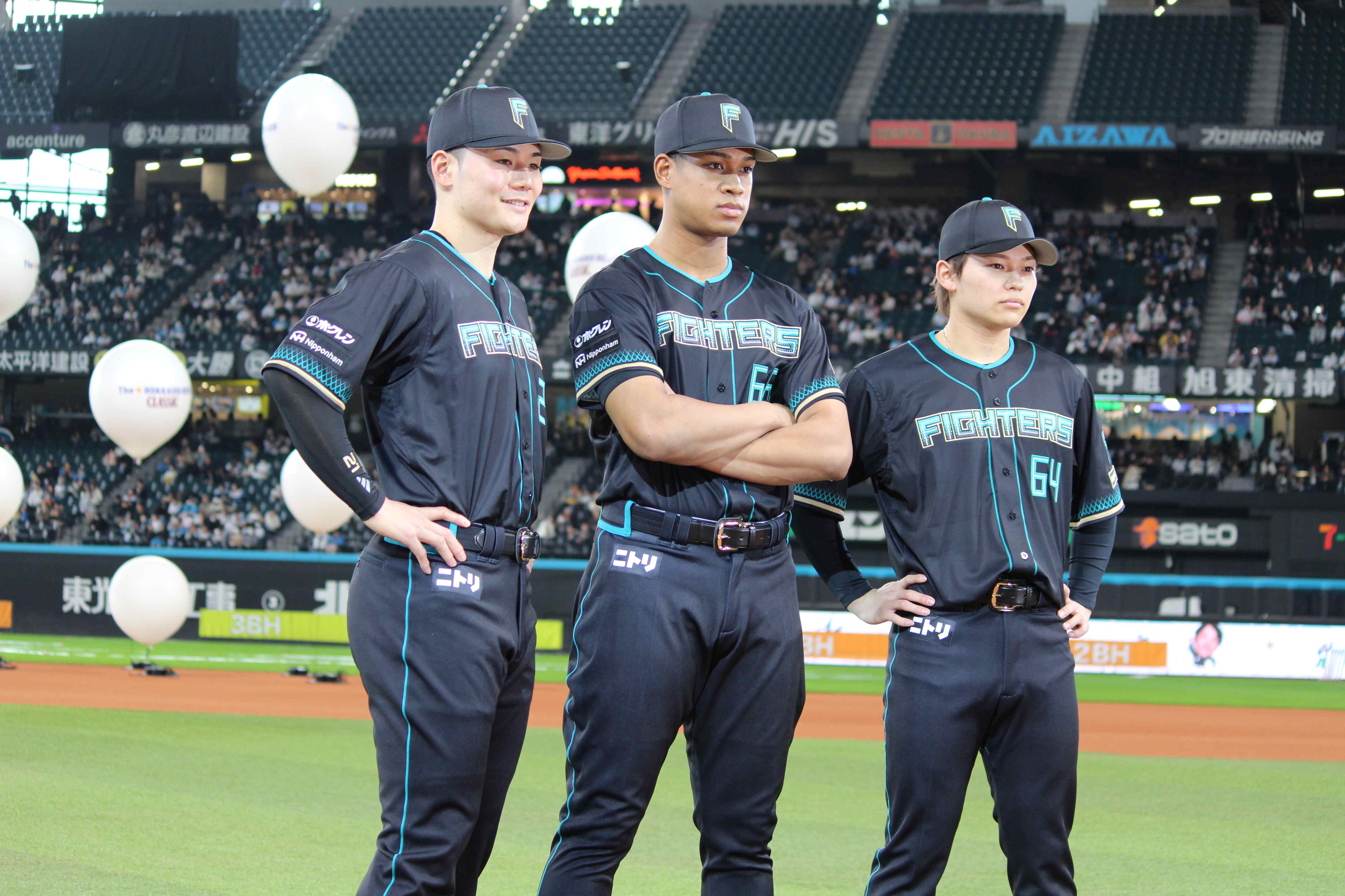 来シーズン限定のユニフォームも披露