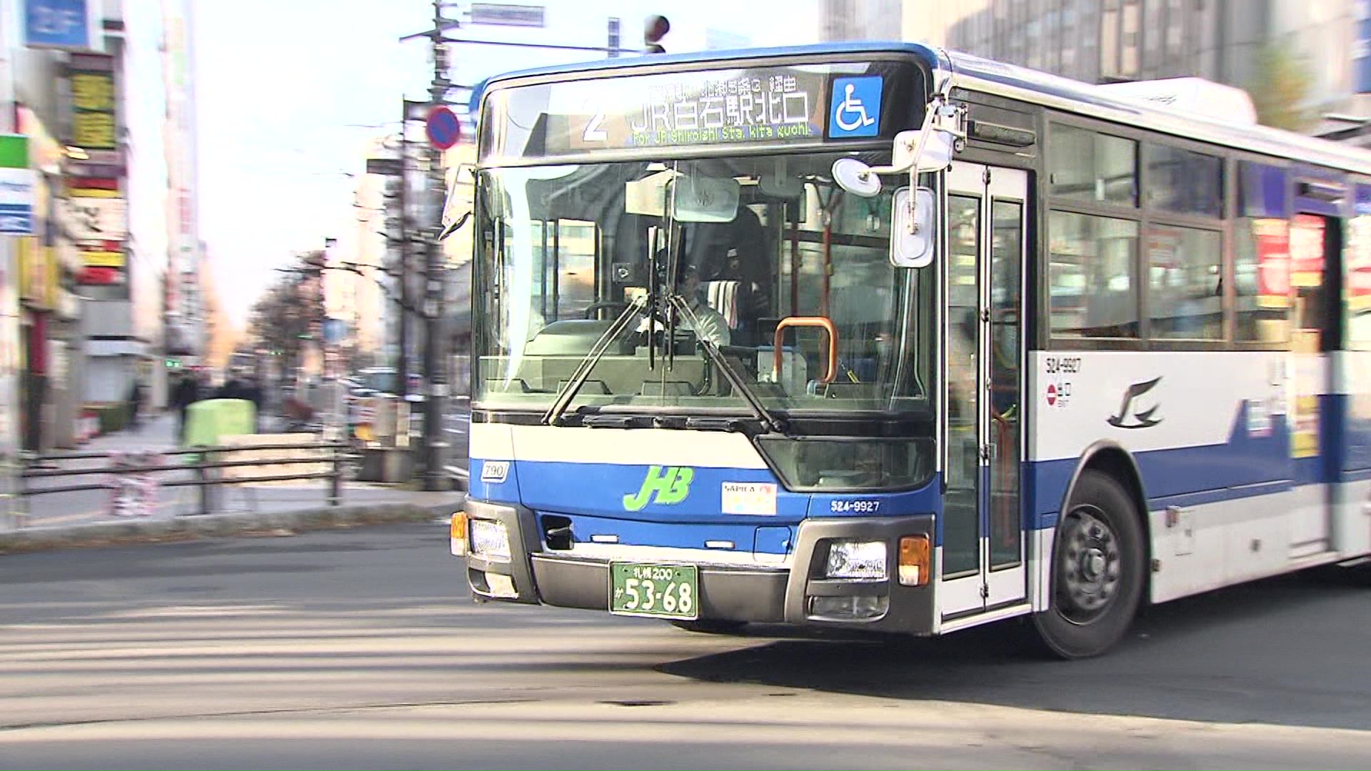 運賃を値上げするバス会社も