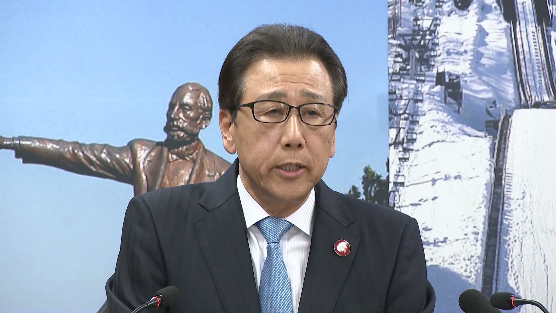 秋元克広札幌市長