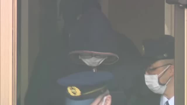 逮捕送検される武田春貴容疑者(24)