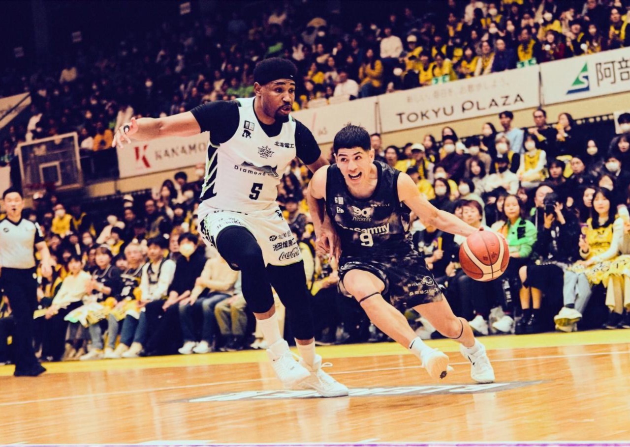 【レバンガ北海道】9連勝！富永啓生2戦47得点 ジョーンズが古巣の渋谷戦で躍動 ロイブルHC「このチームは本当にケミストリーがいい」
