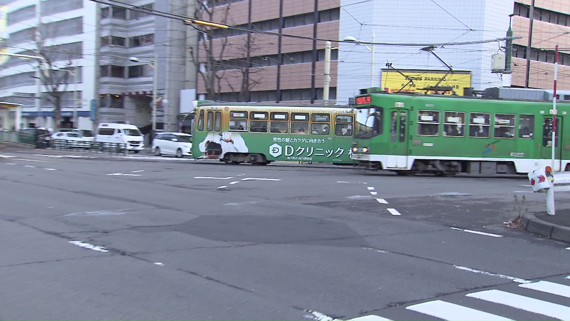 中央区にある市電が通っている交差点