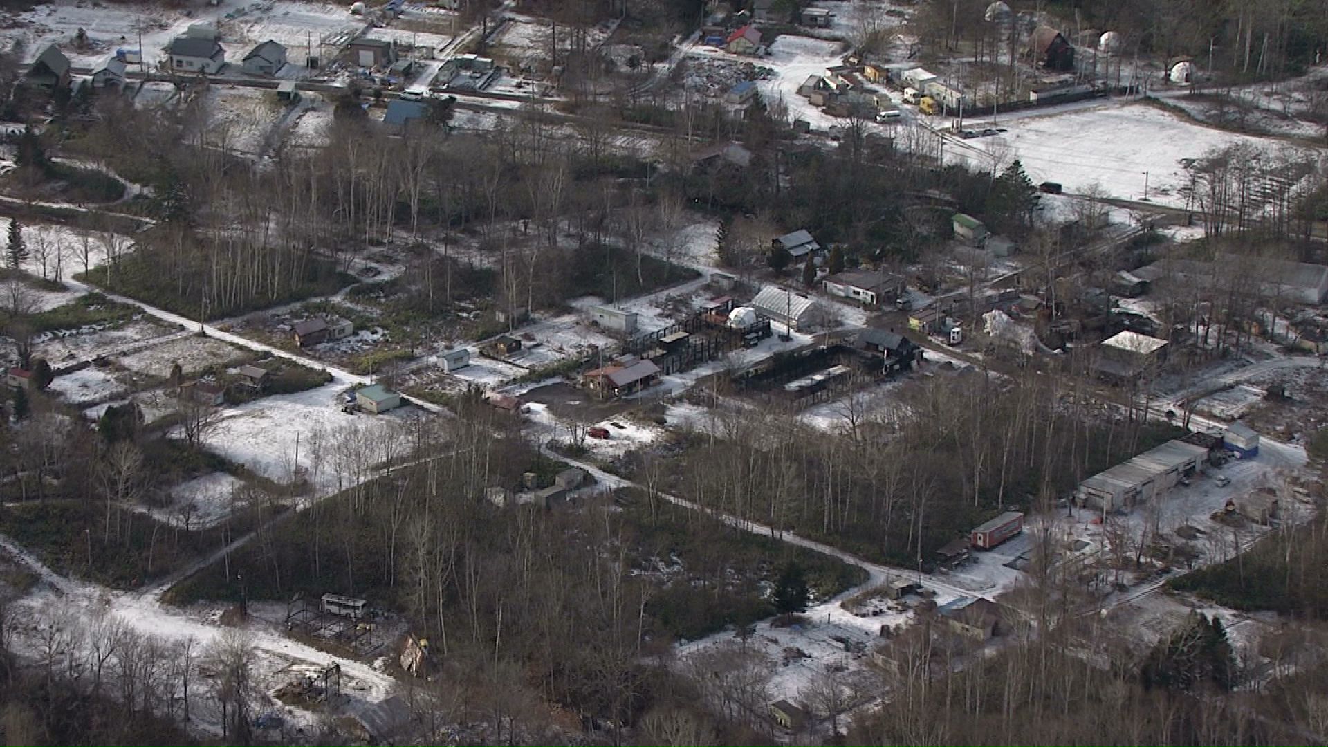 園内に新たな獣舎を建て動物を移動させる考え
