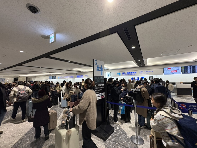 新千歳空港の様子(8日午後5時ごろ)
