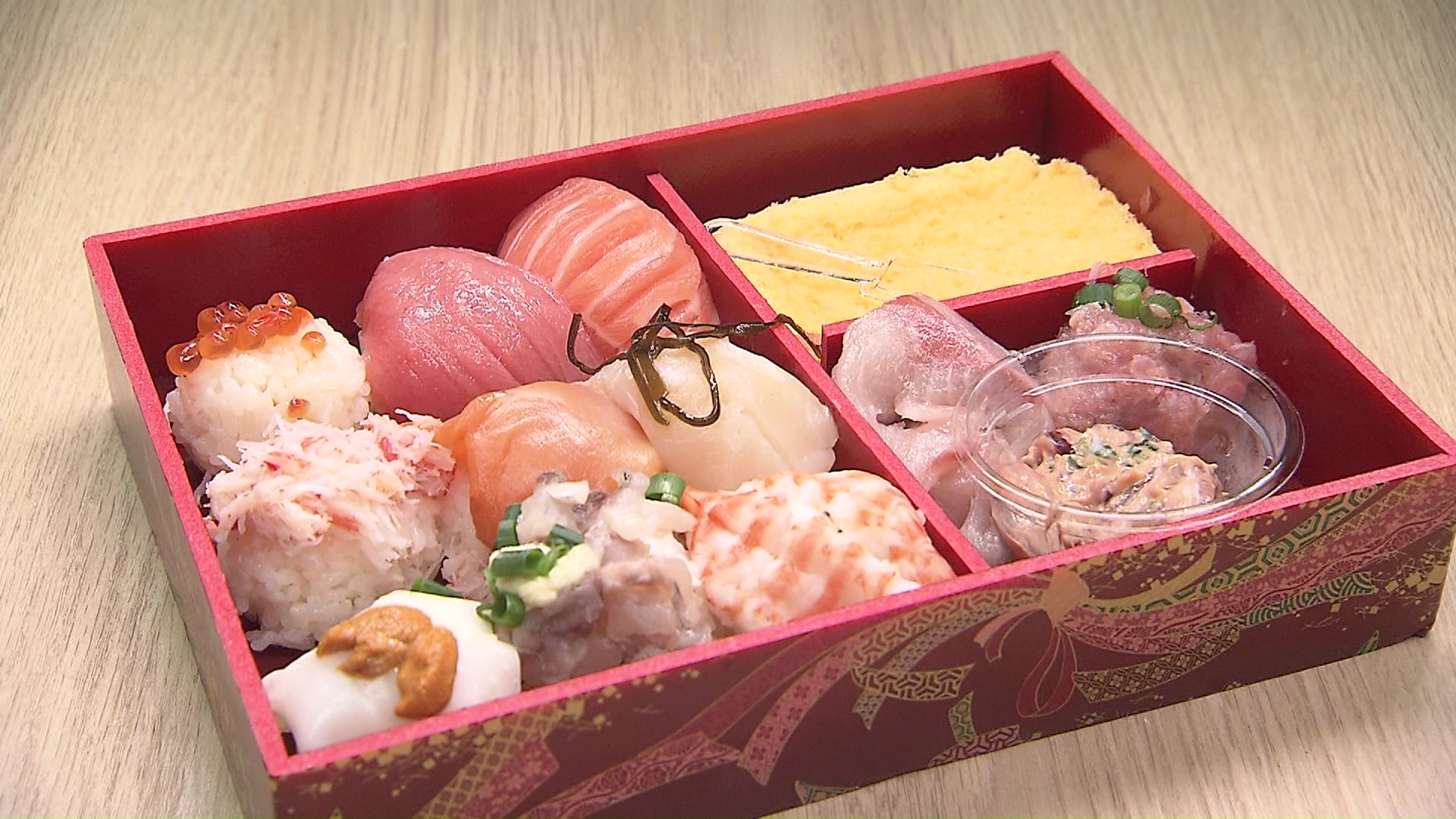 魚萬 響御膳 （１パック）2700円