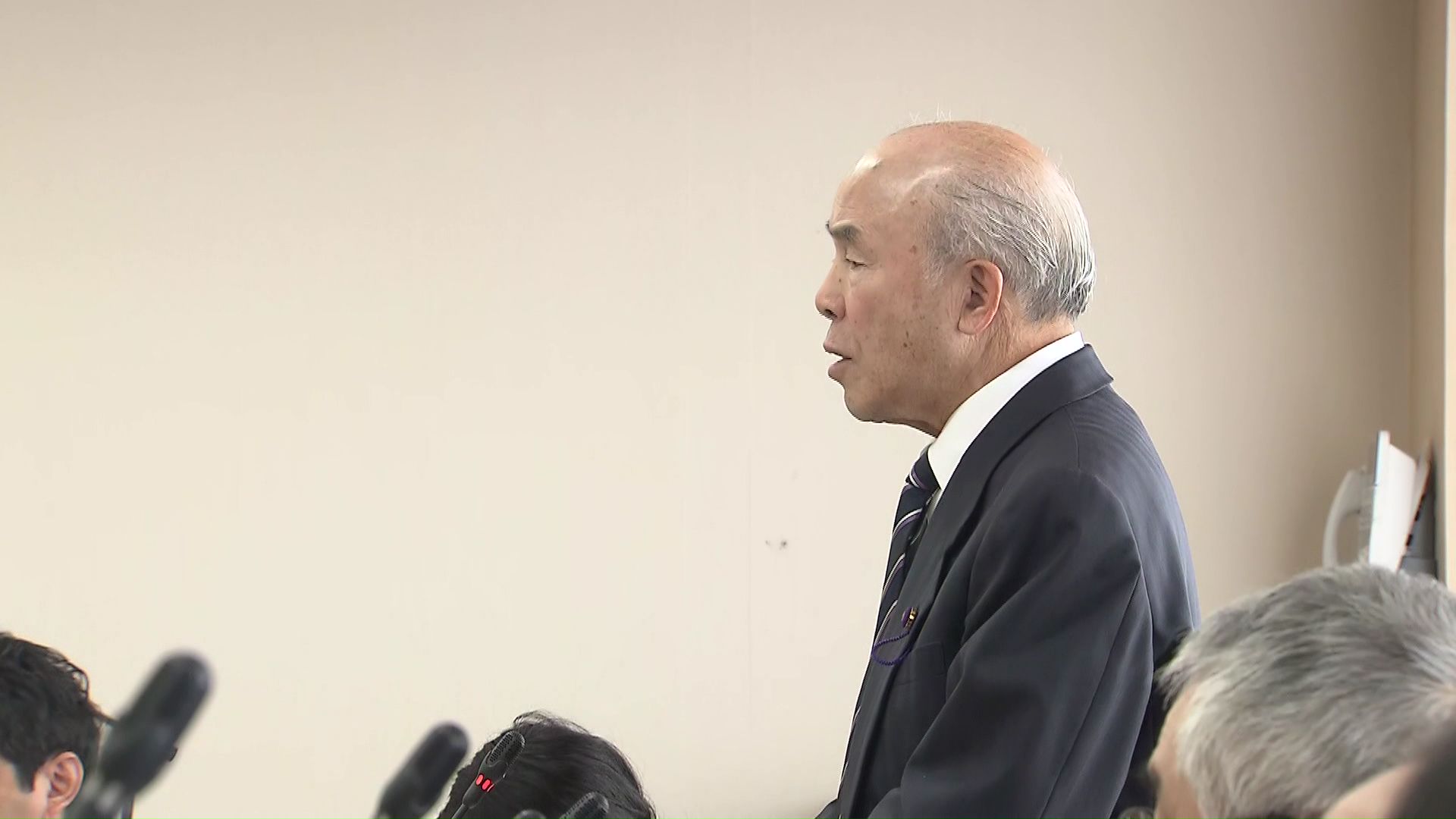 赤井川村議会 岩井英明議長